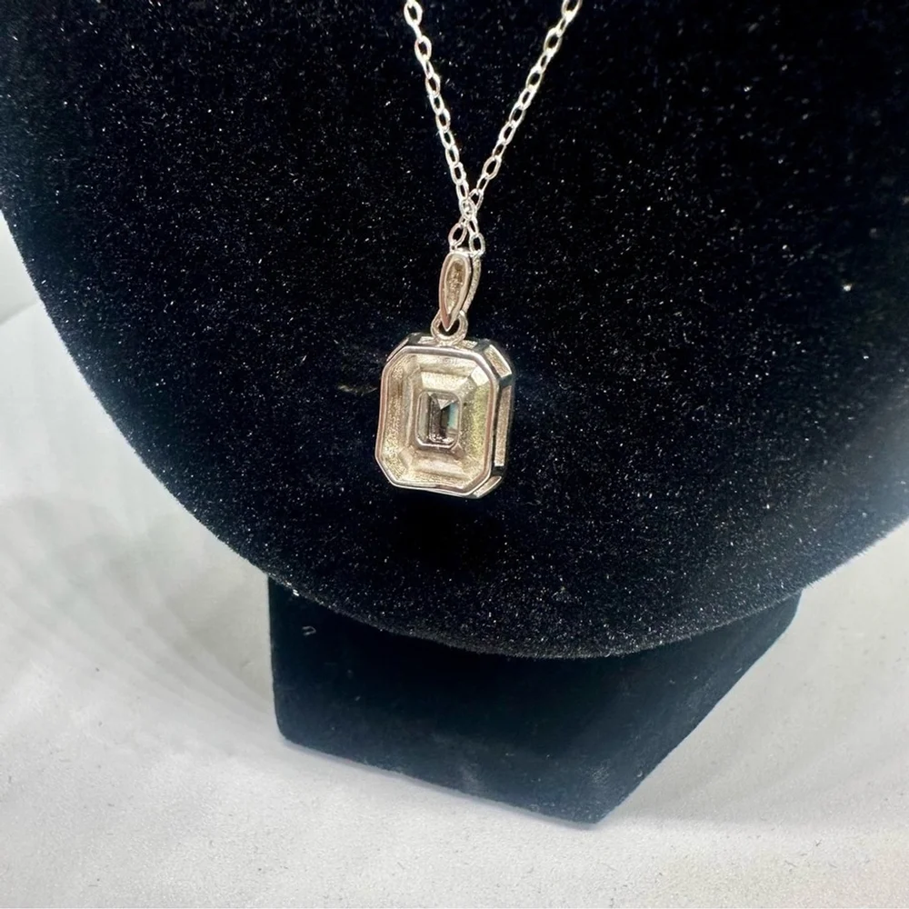 GRA 2 Ct Emerald Cut Halo Moissanite Necklace Pendant Chain